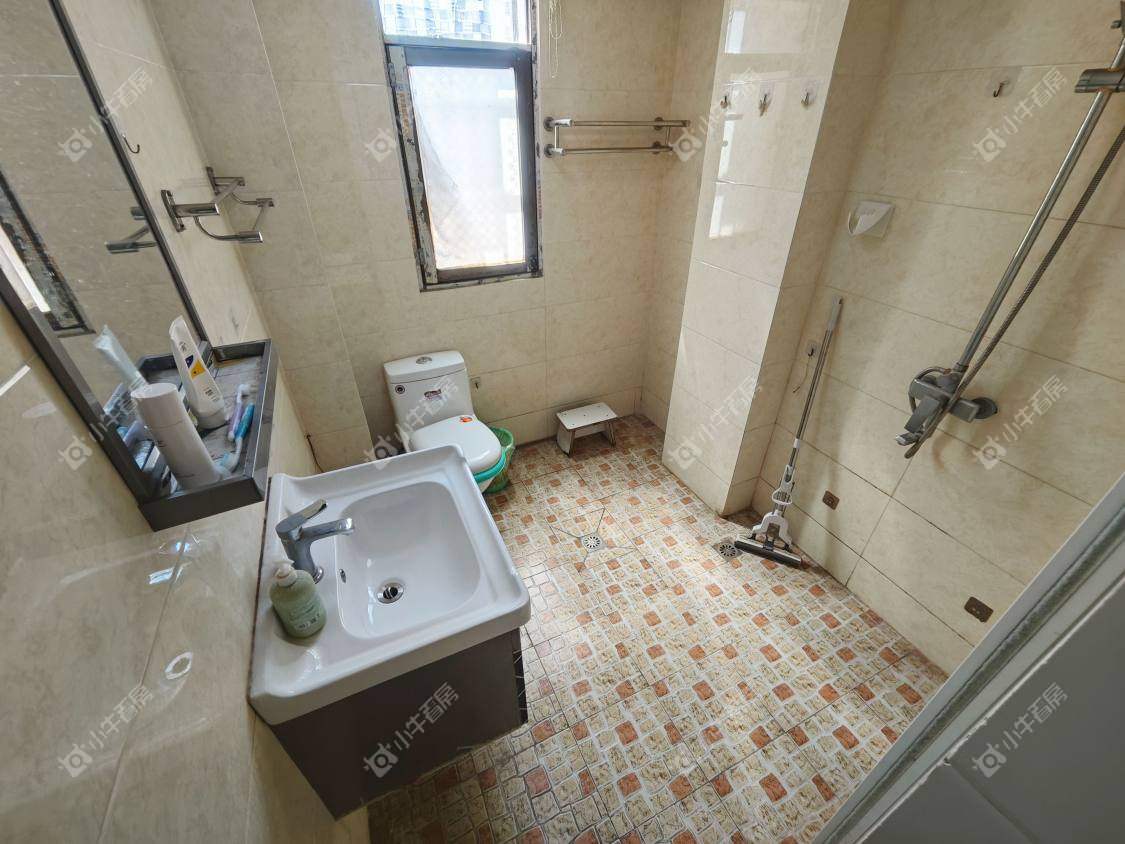 镇江丹桂园南区在售二手房源室内图_小牛看房