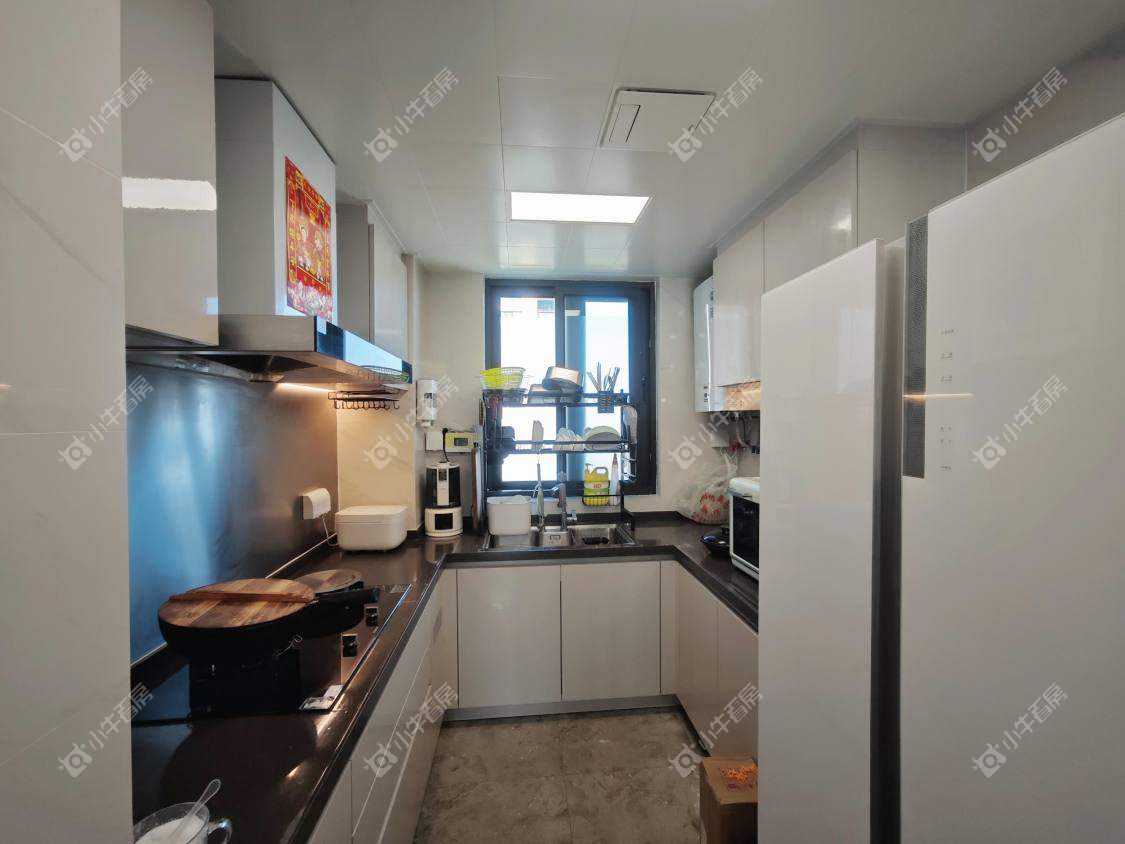 镇江红星天铂在售二手房源室内图_小牛看房