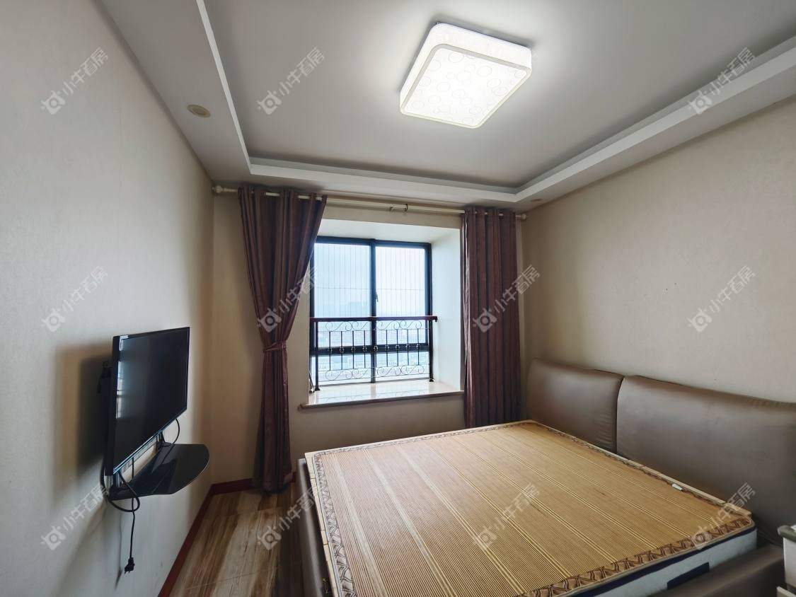 镇江华都锦城在售二手房源室内图_小牛看房