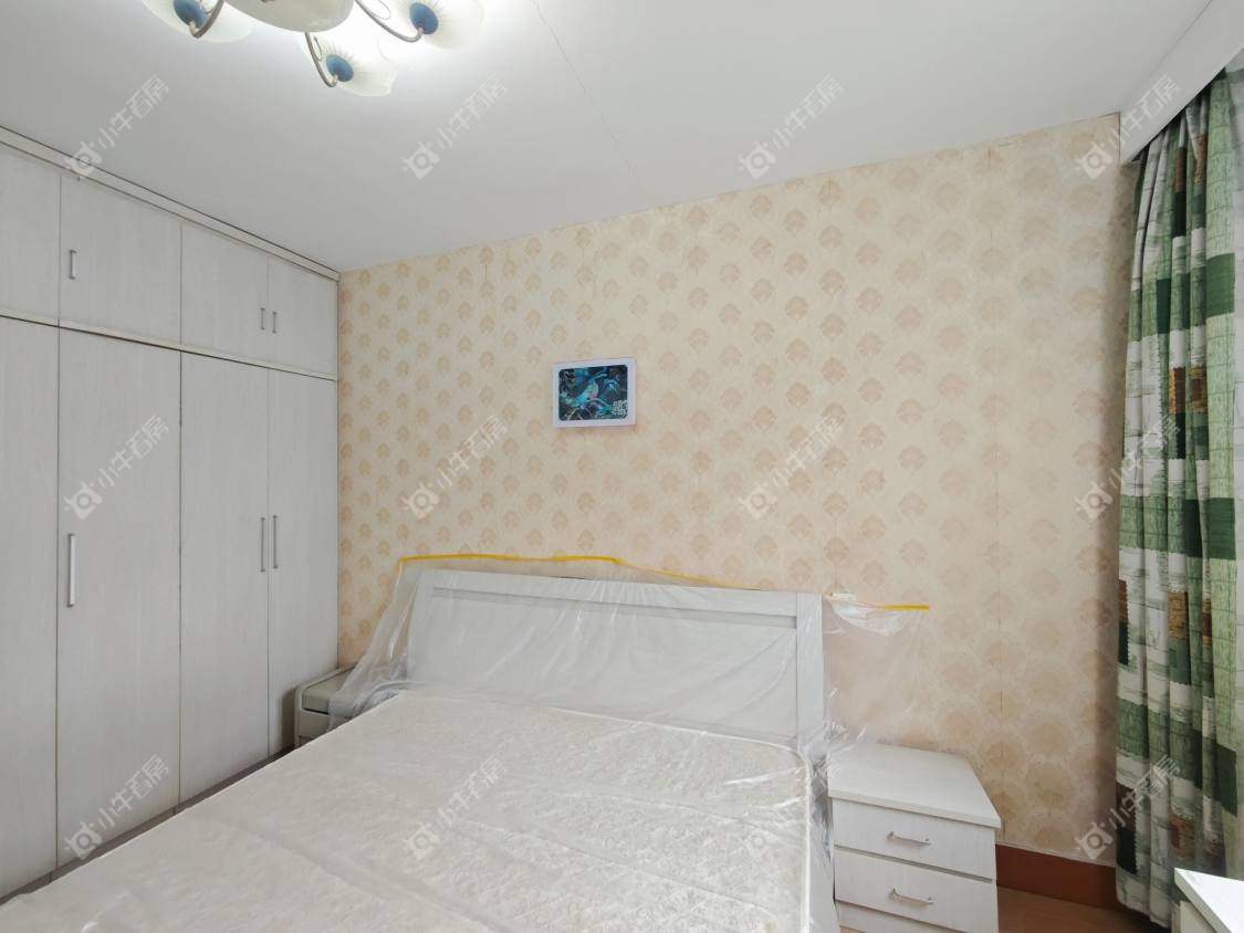 镇江万善园在售二手房源室内图_小牛看房