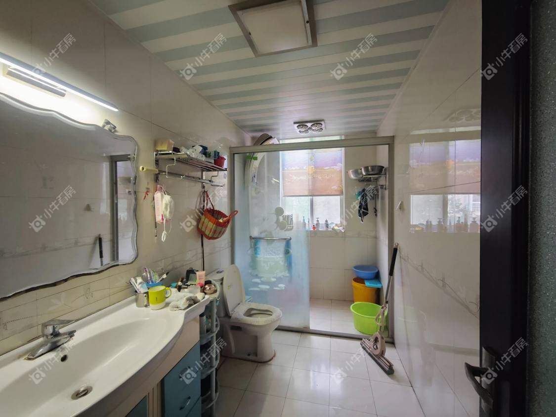 镇江新新家园在售二手房源室内图_小牛看房