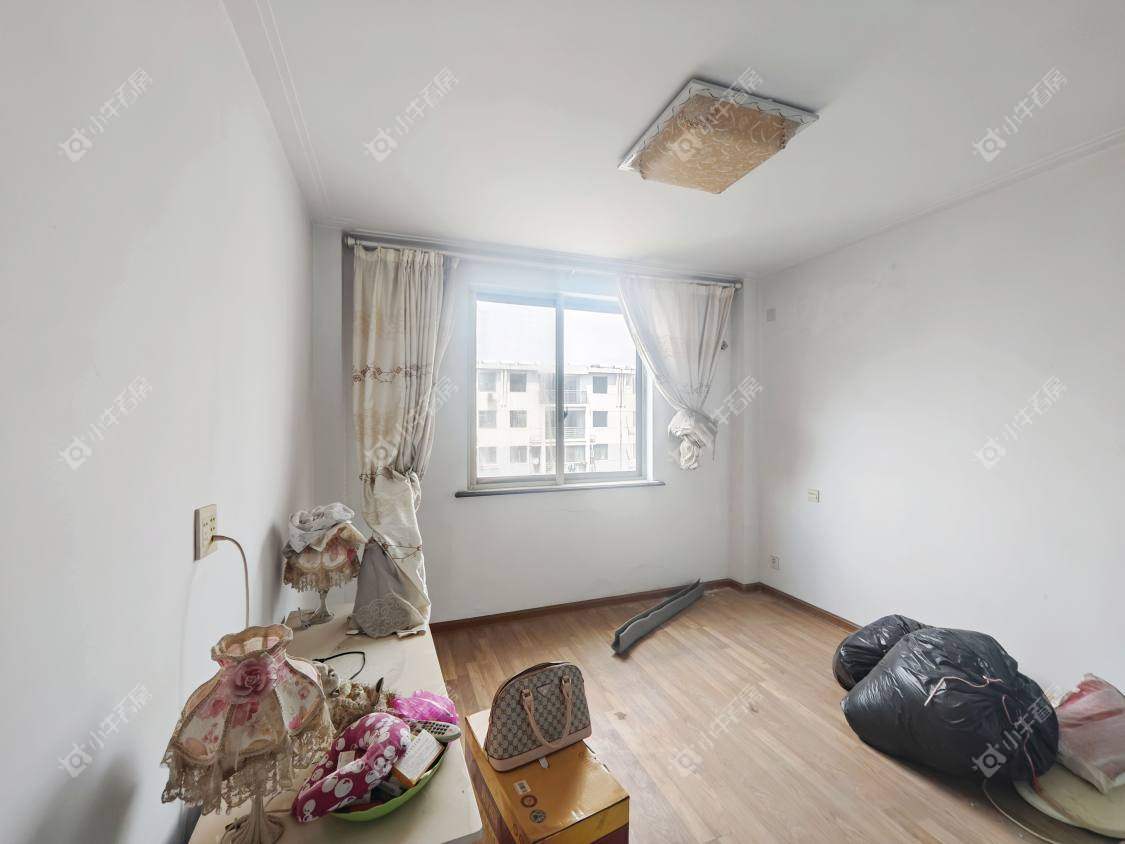 镇江世纪东升在售二手房源室内图_小牛看房