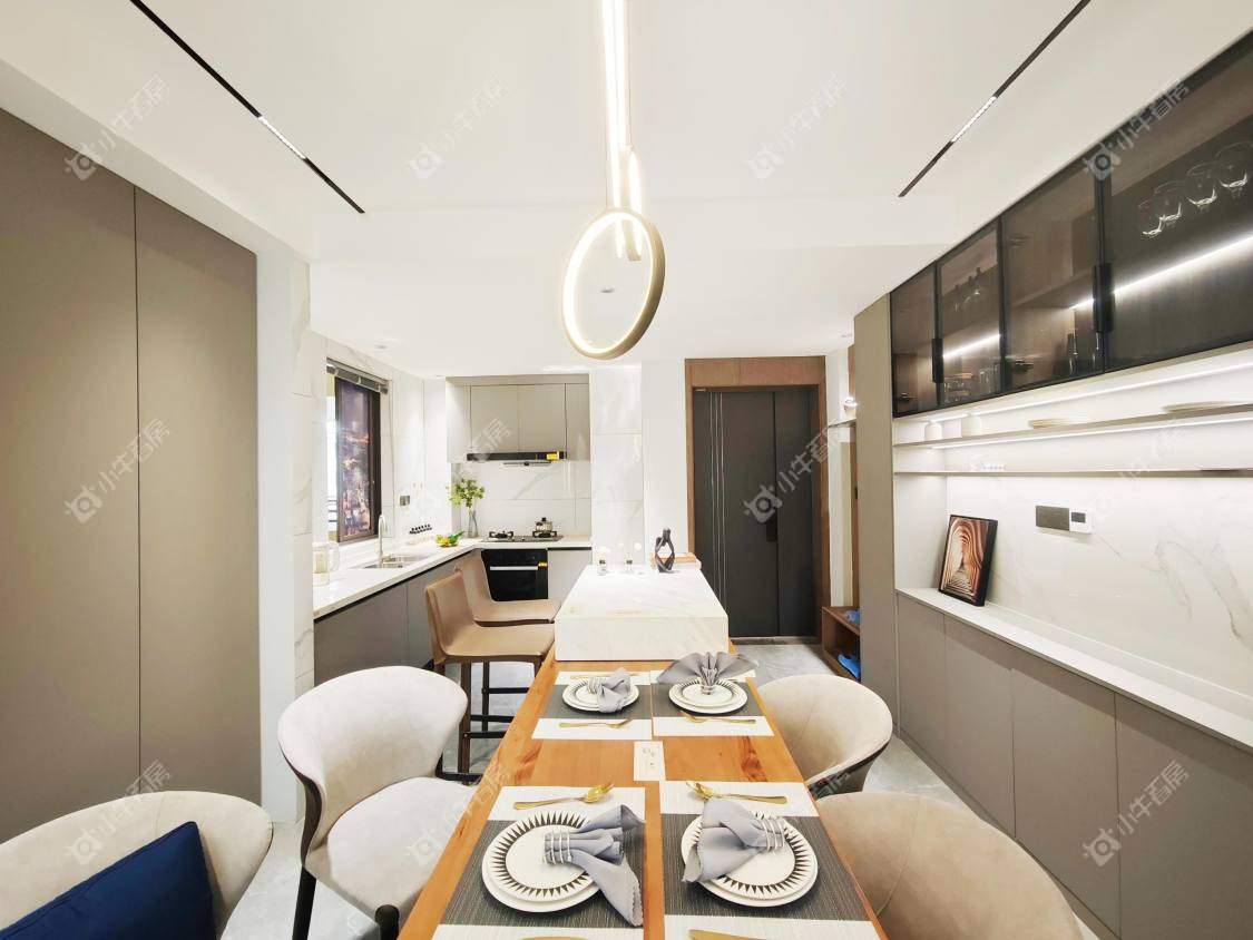 镇江信达香堤国际在售二手房源室内图_小牛看房