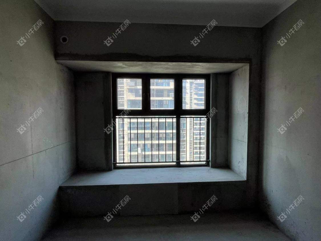 镇江碧桂园樾府在售二手房源室内图_小牛看房