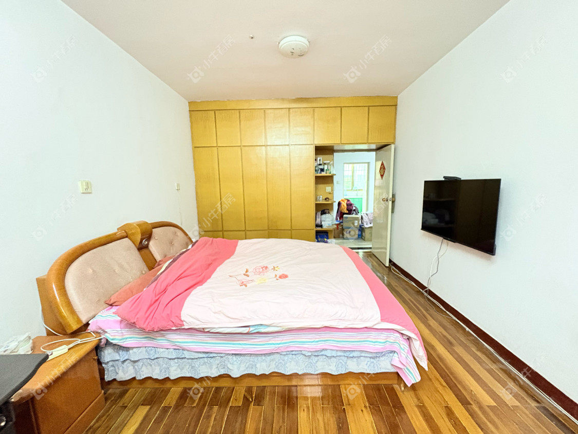 镇江凤凰新村在售二手房源室内图_小牛看房