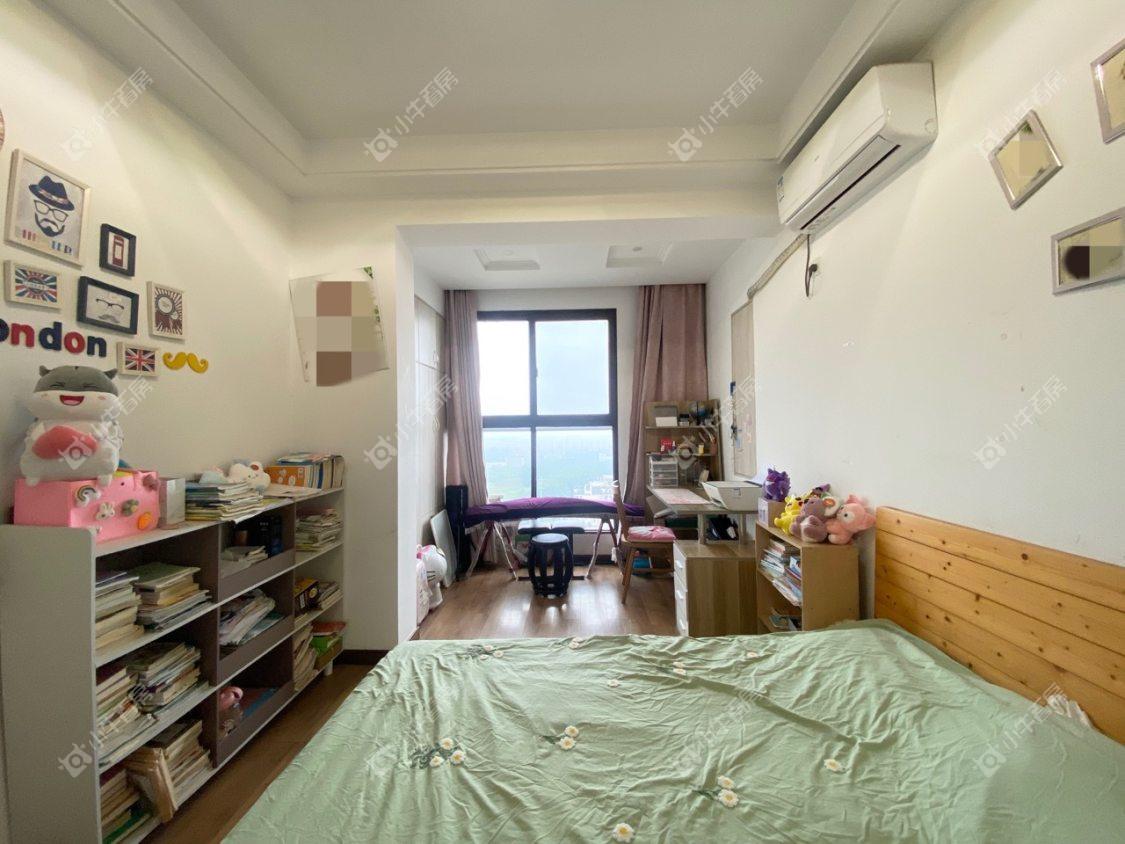 镇江滨河凤凰城在售二手房源室内图_小牛看房