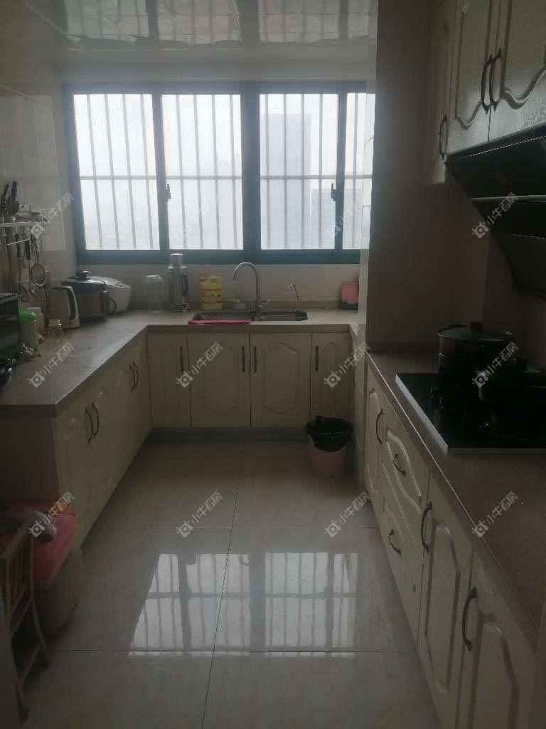 镇江东方盛世在售二手房源室内图_小牛看房