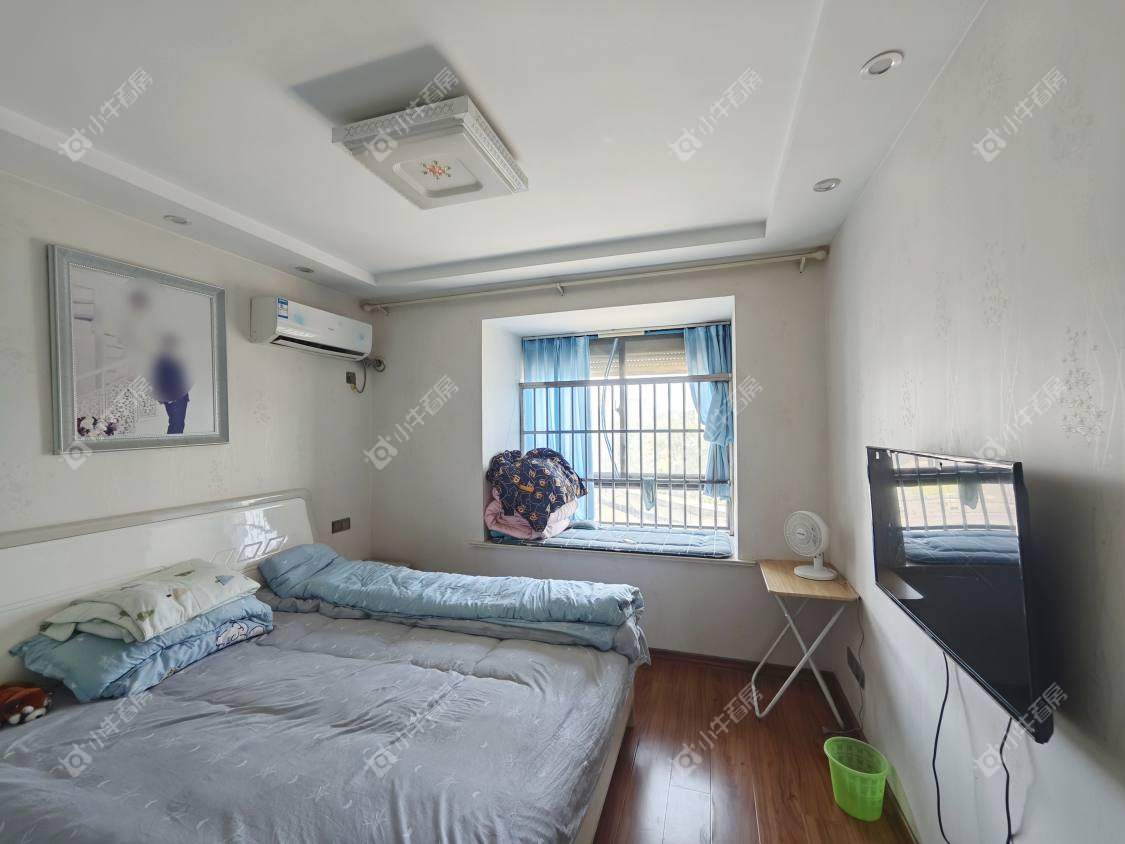 镇江信达香堤国际在售二手房源室内图_小牛看房