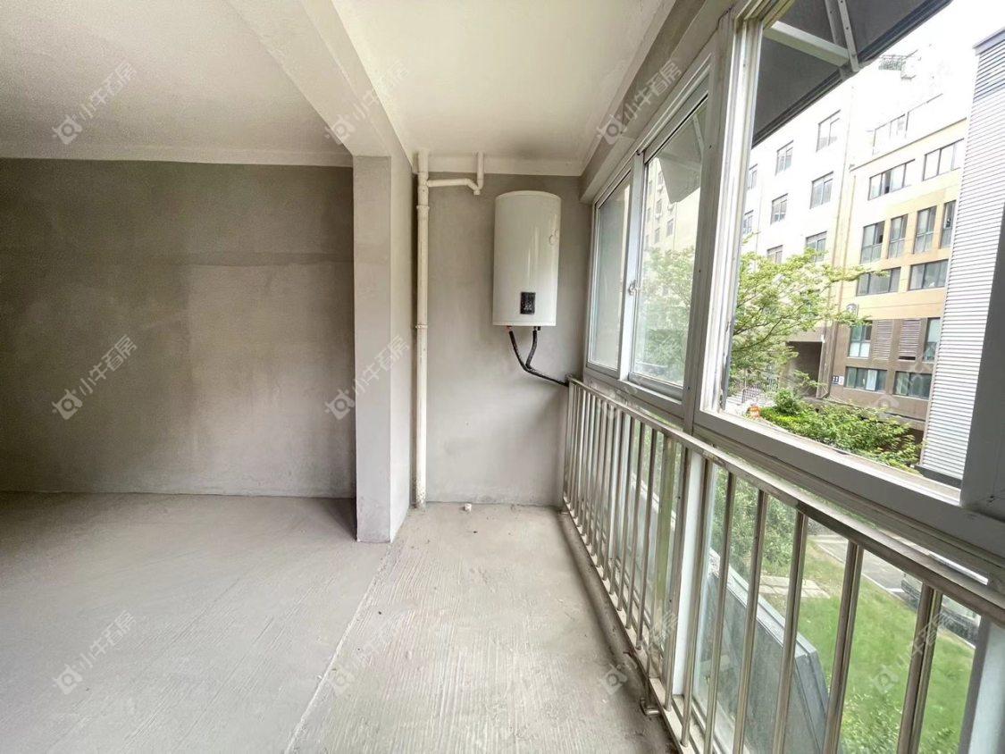 镇江和谐里在售二手房源室内图_小牛看房