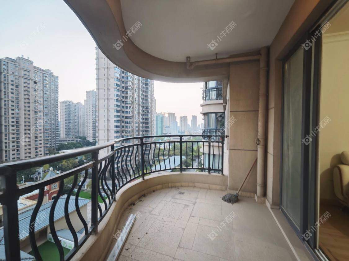 镇江碧桂园在售二手房源室内图_小牛看房