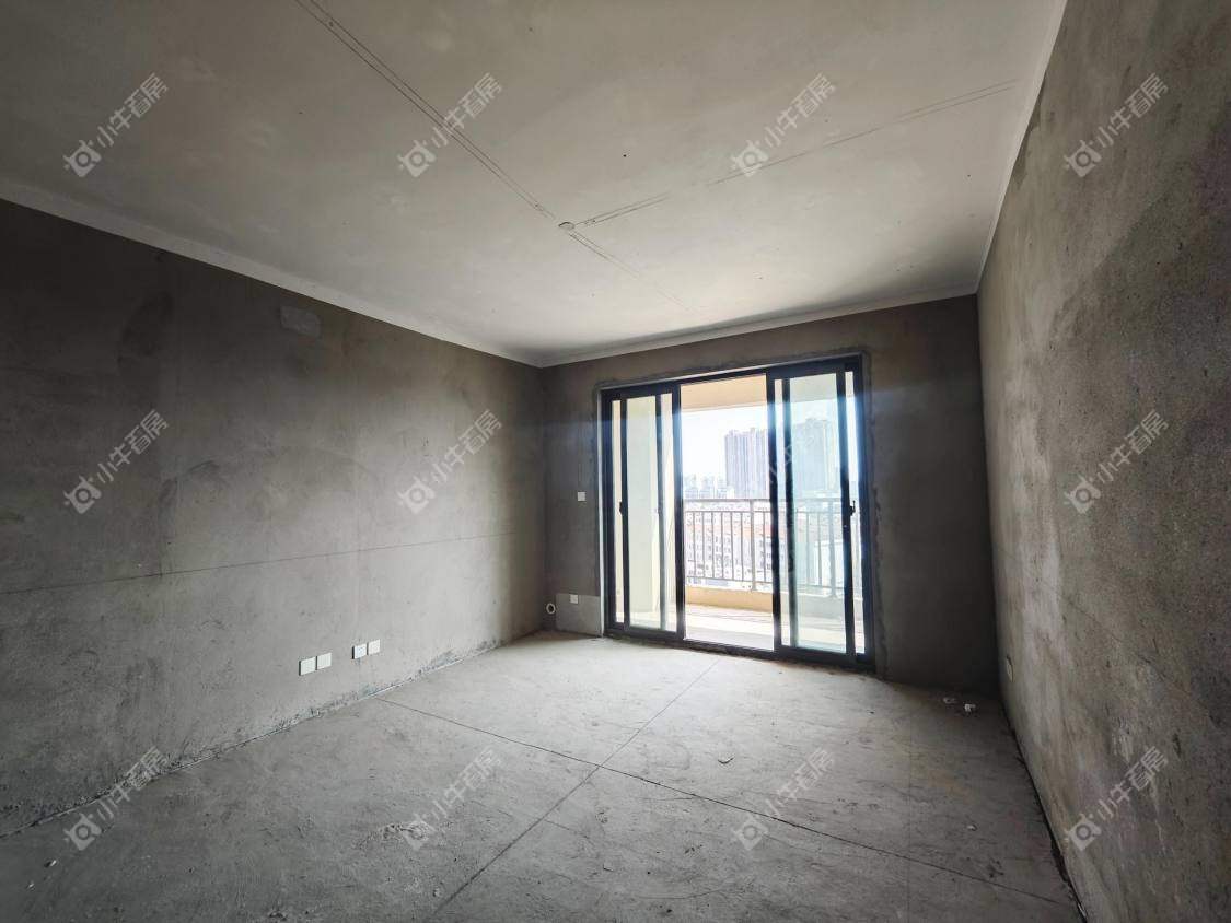 镇江荣城国际（中央公馆）在售二手房源室内图_小牛看房