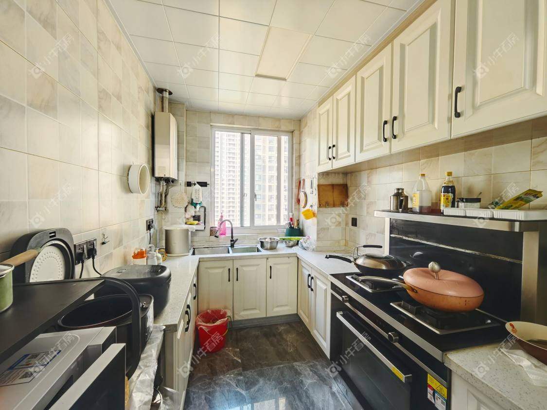 镇江汇金天地在售二手房源室内图_小牛看房