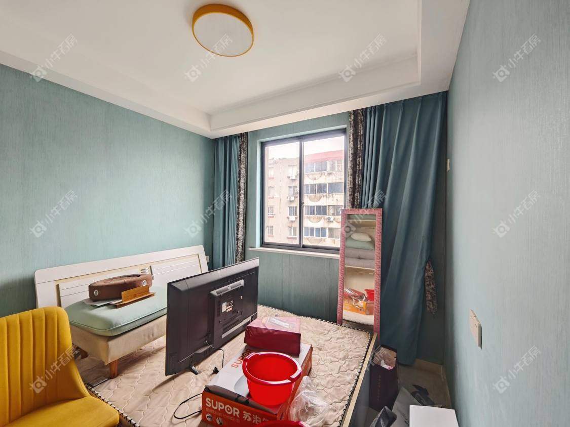 镇江幸福小区在售二手房源室内图_小牛看房