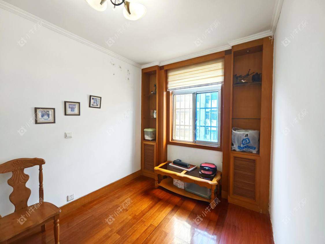 镇江教师新村在售二手房源室内图_小牛看房