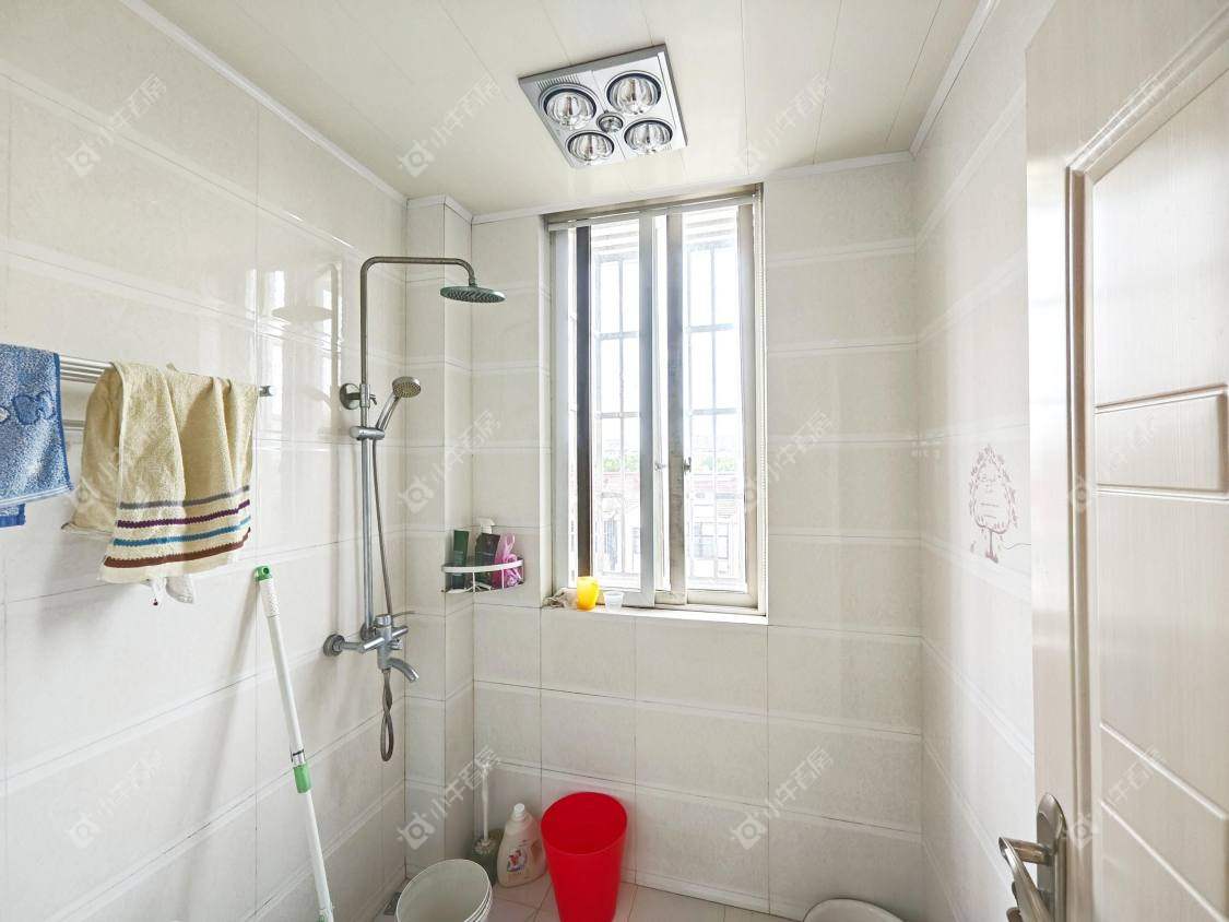 镇江华云公寓在售二手房源室内图_小牛看房