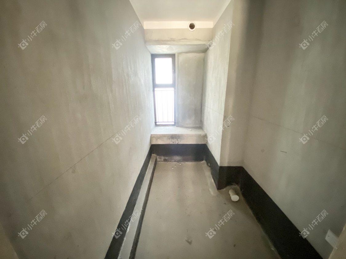 镇江碧桂园樾府在售二手房源室内图_小牛看房