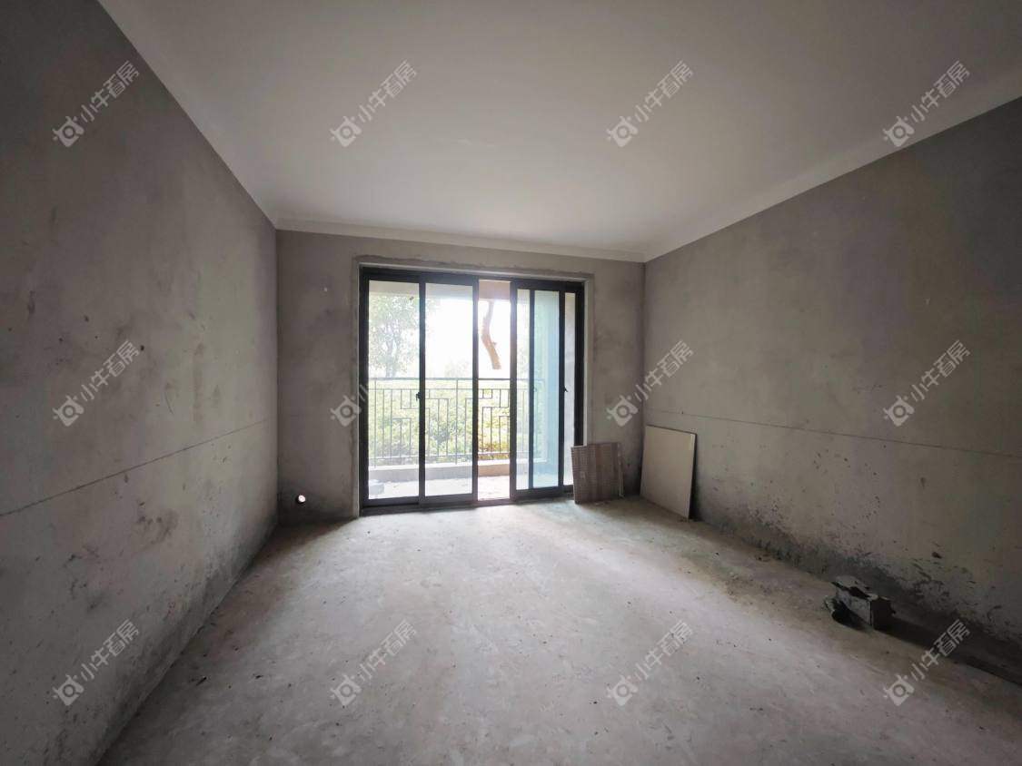 镇江华都幸福里在售二手房源室内图_小牛看房