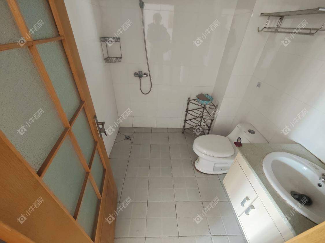 镇江金色家园在售二手房源室内图_小牛看房