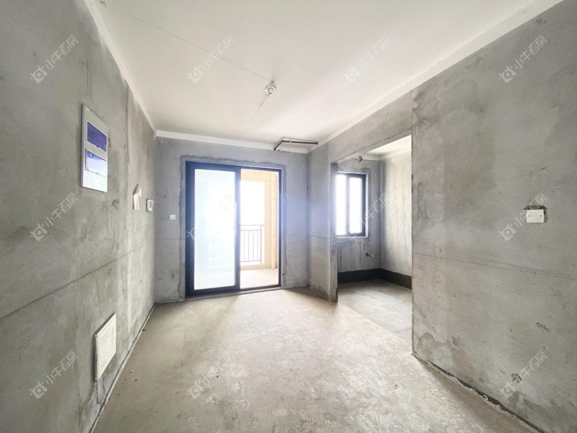 镇江凤熹台在售二手房源室内图_小牛看房