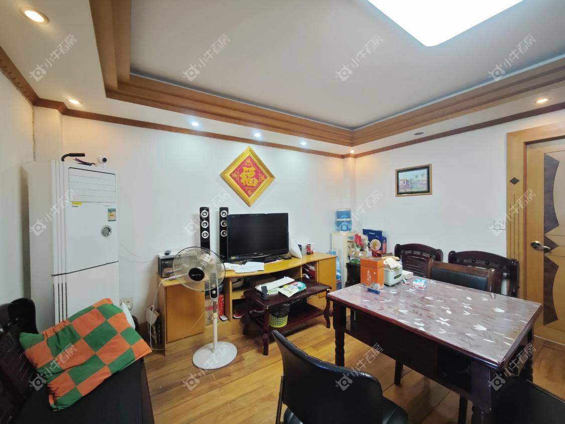 镇江大桥南苑在售二手房源室内图_小牛看房