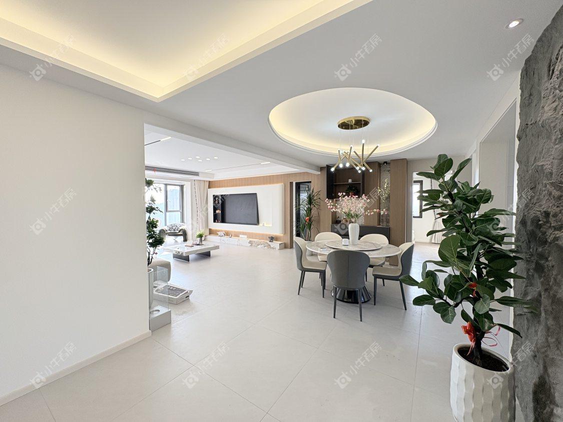 镇江华都翰林府在售二手房源室内图_小牛看房