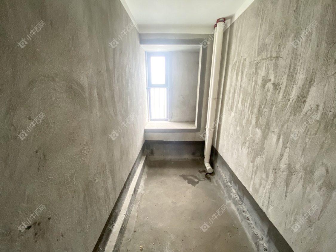 镇江凤熹台在售二手房源室内图_小牛看房