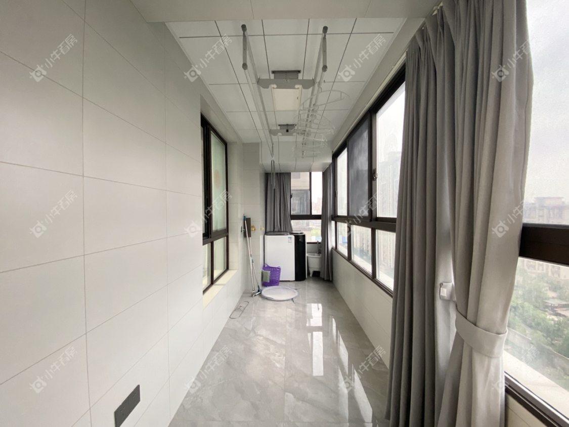 镇江凤凰郡在售二手房源室内图_小牛看房