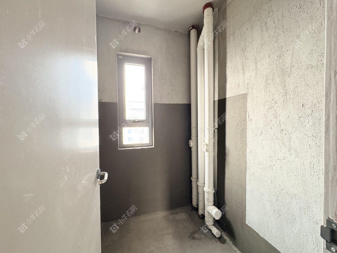 镇江金茂国际社区在售二手房源室内图_小牛看房