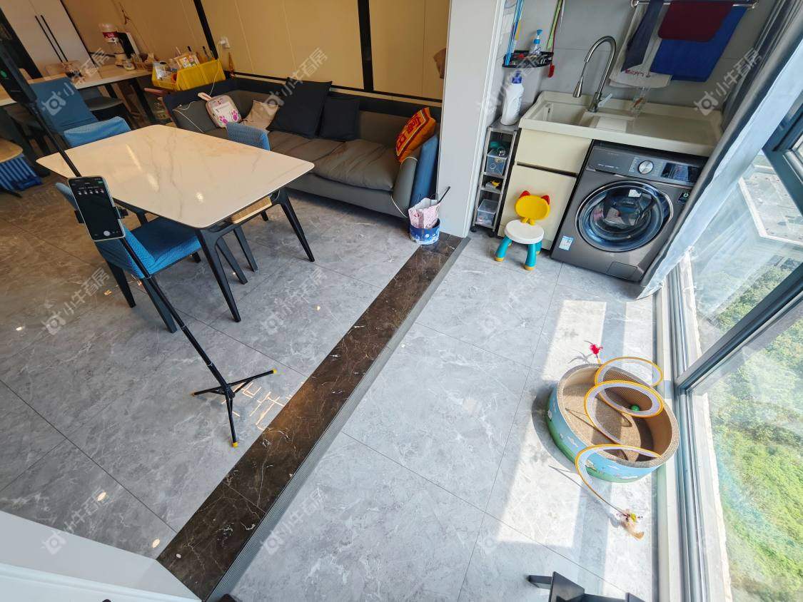 镇江大亚第一城在售二手房源室内图_小牛看房