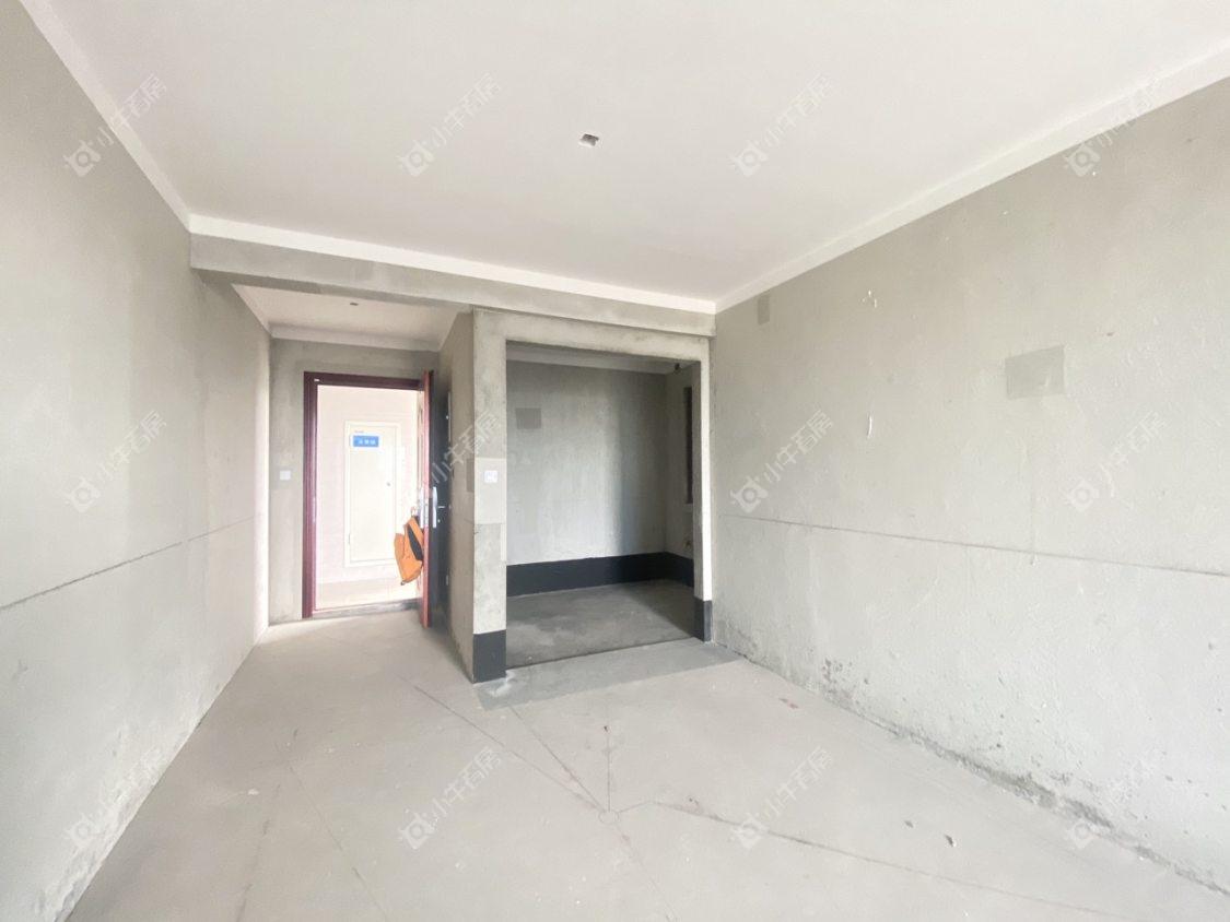 镇江碧桂园樾府在售二手房源室内图_小牛看房