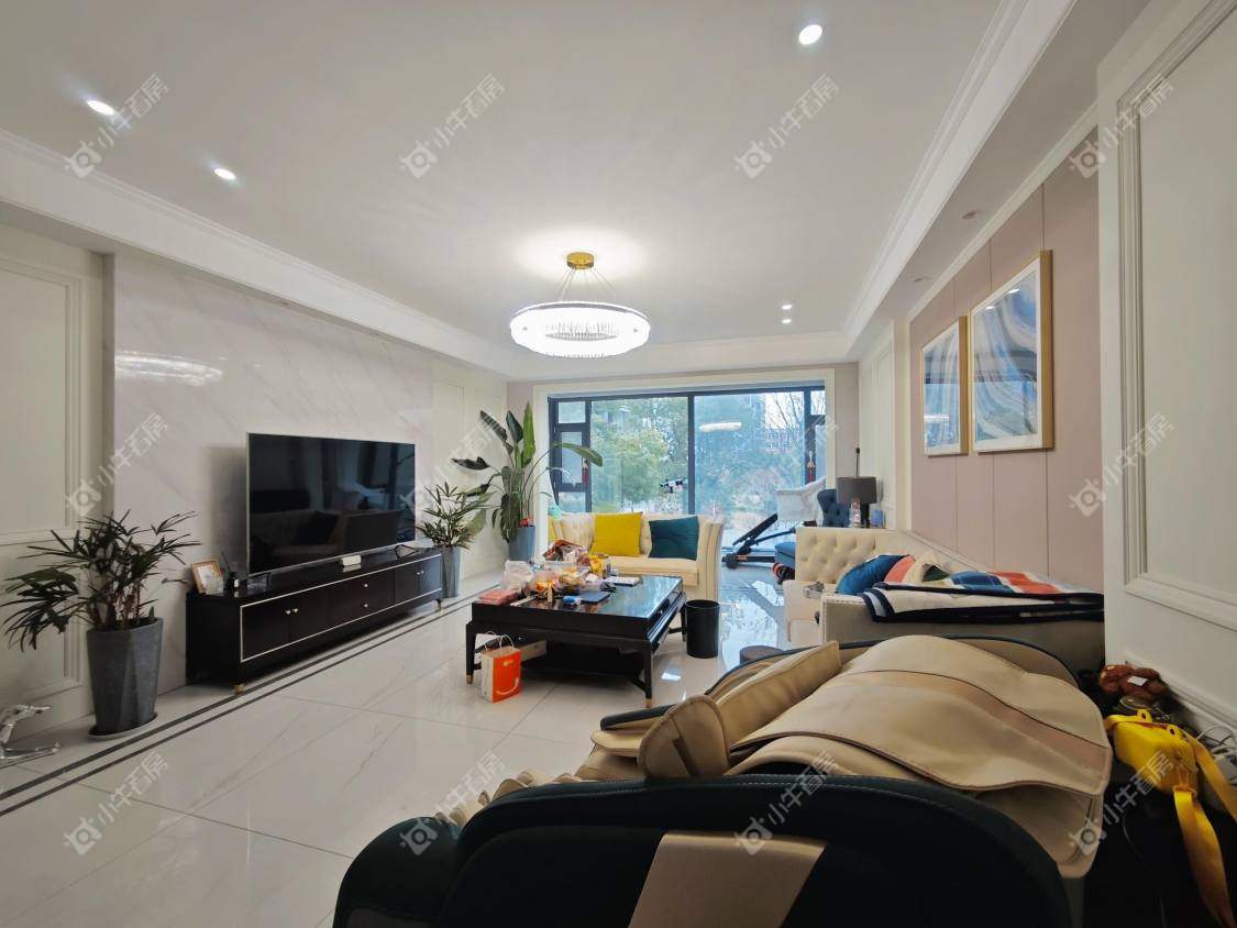 镇江天波城在售二手房源室内图_小牛看房