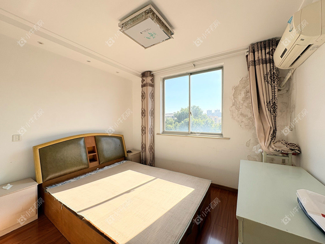 镇江华南新村在售二手房源室内图_小牛看房