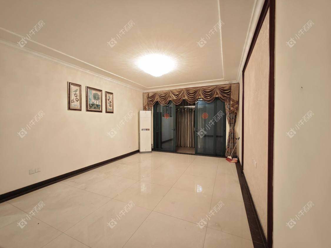 镇江恒大城在售二手房源室内图_小牛看房