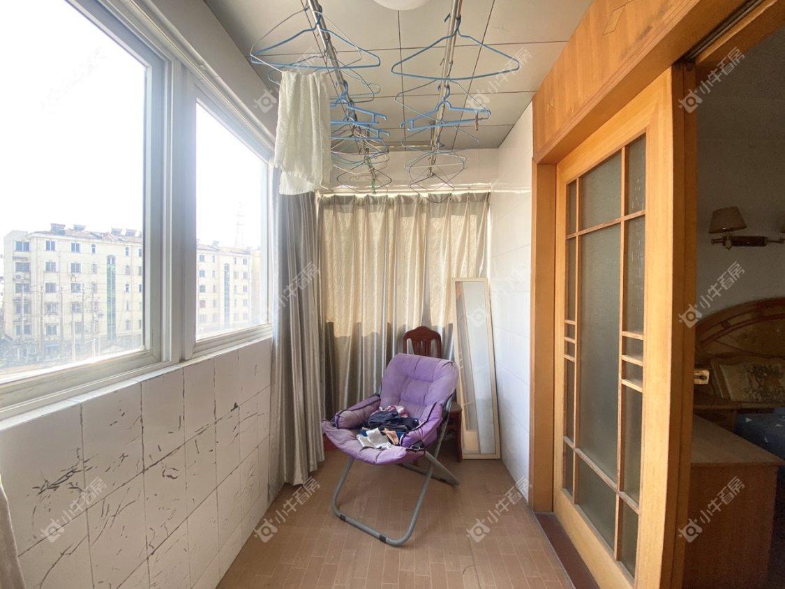 镇江冠成园小区在售二手房源室内图_小牛看房