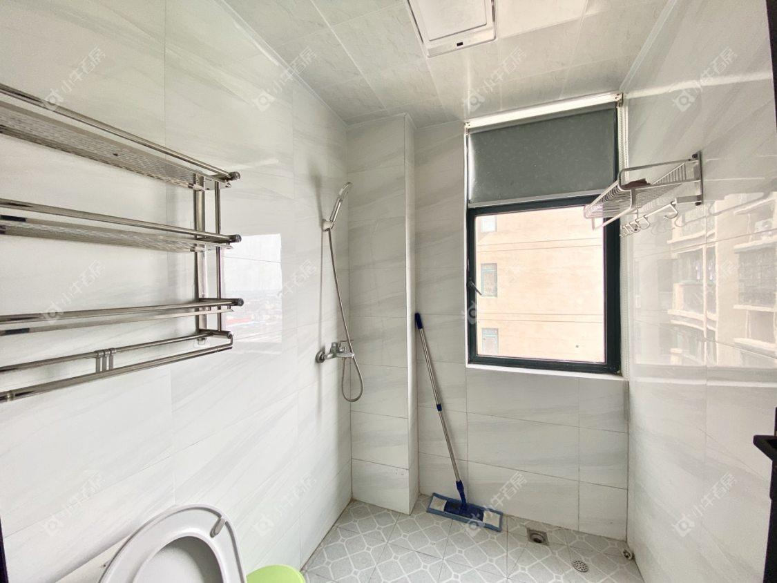 镇江东方盛世在售二手房源室内图_小牛看房