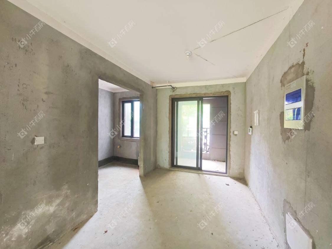 镇江凤熹台在售二手房源室内图_小牛看房