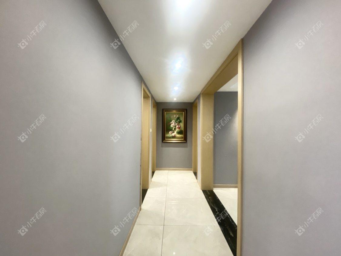 镇江城市绿洲在售二手房源室内图_小牛看房