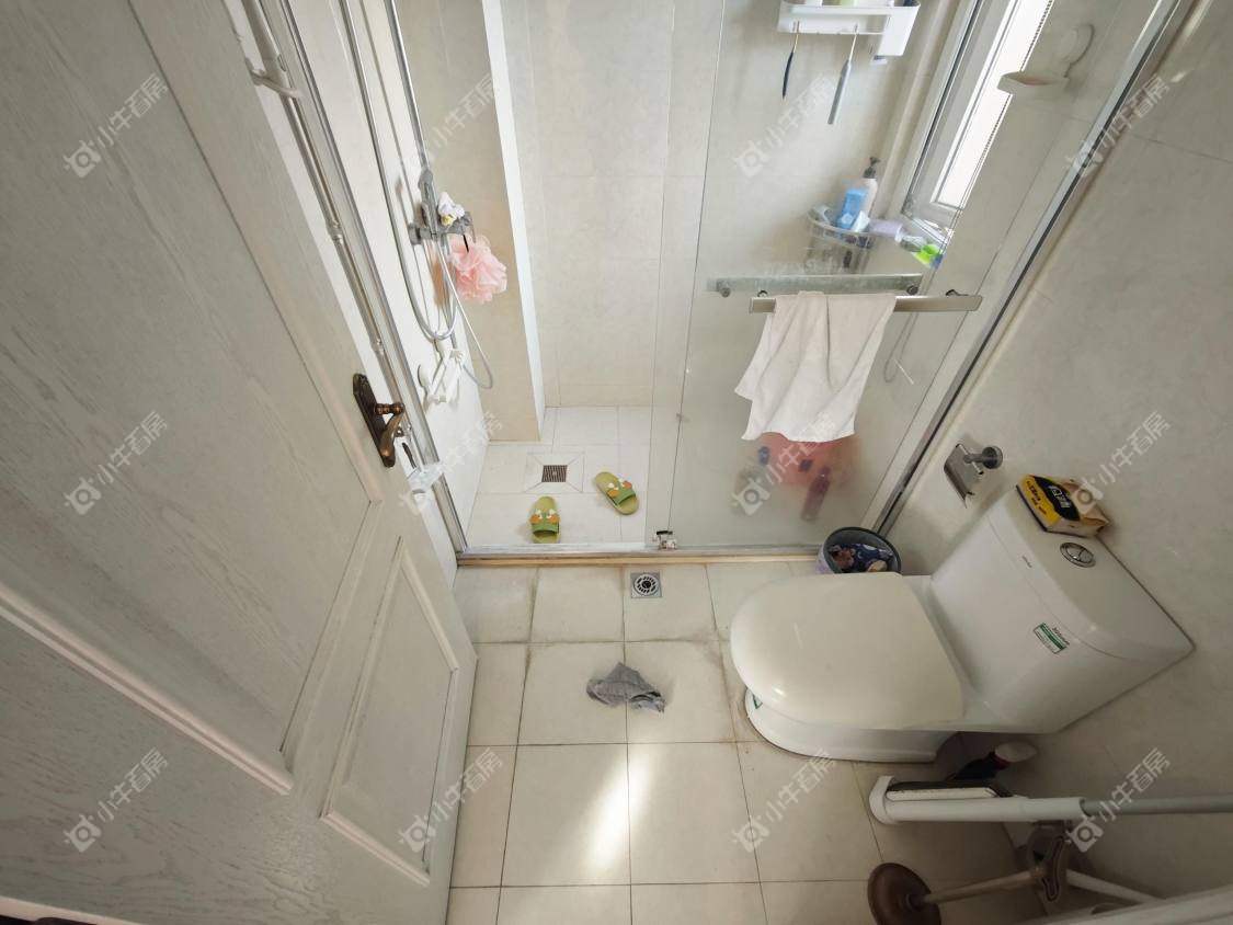 镇江凰嘉花苑在售二手房源室内图_小牛看房