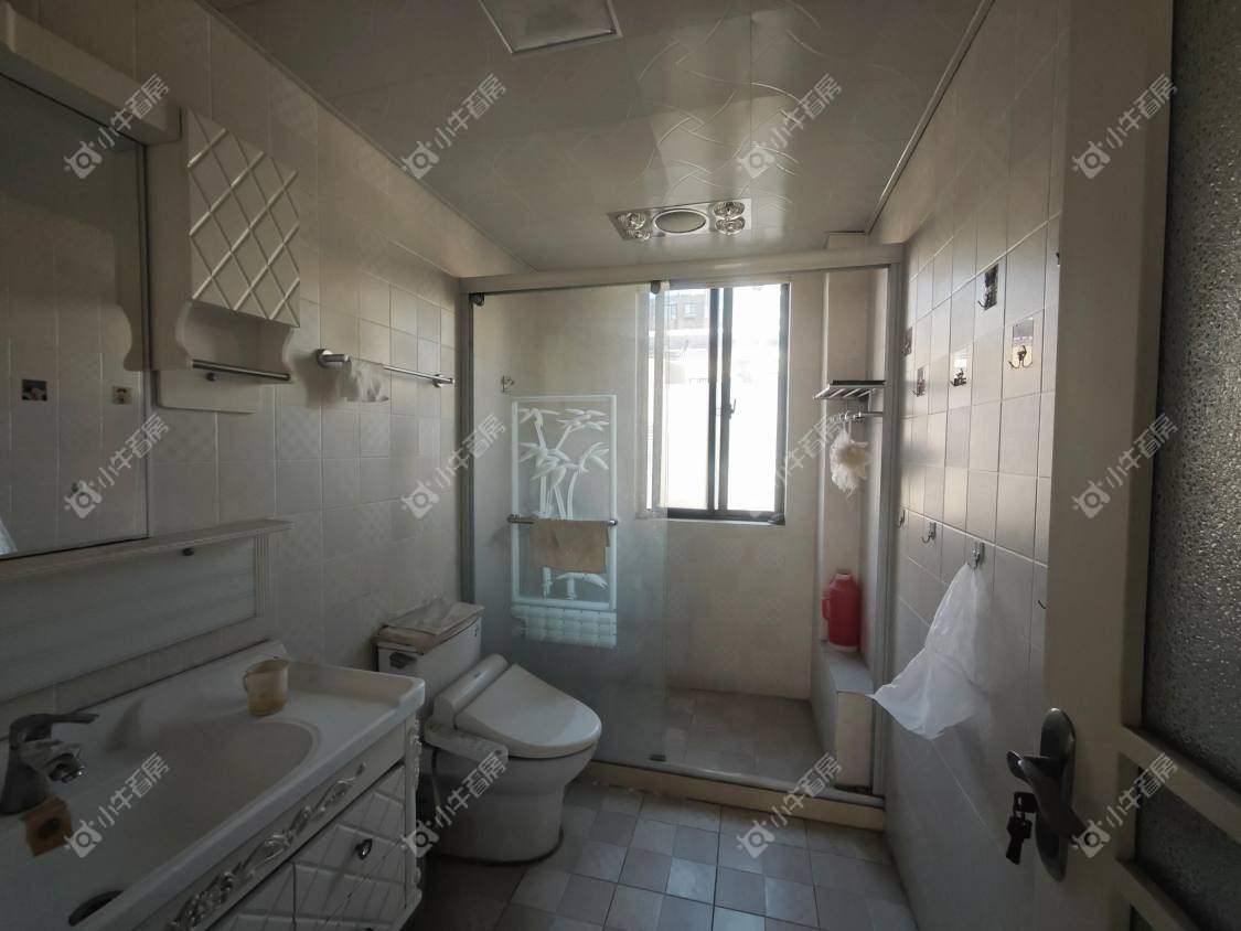 镇江华都锦城在售二手房源室内图_小牛看房