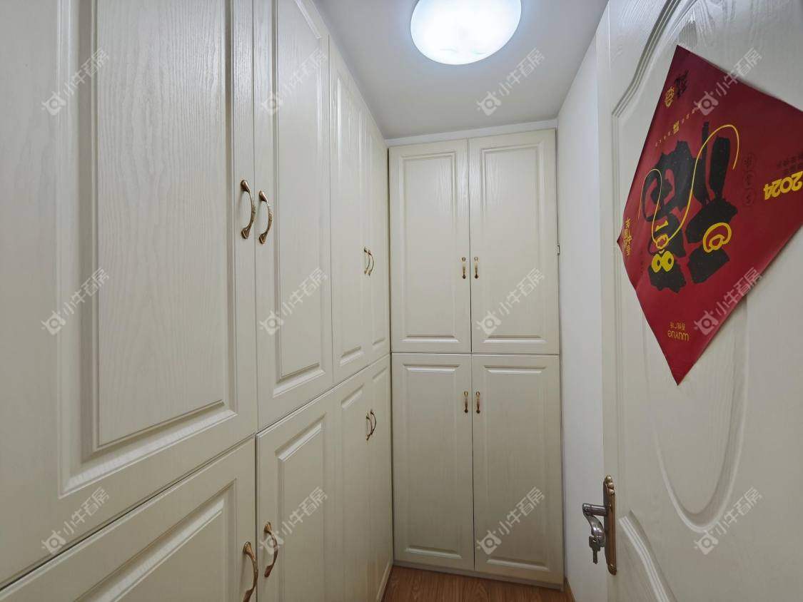 镇江华都锦城在售二手房源室内图_小牛看房