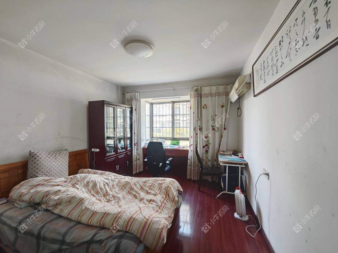 镇江水岸春天在售二手房源室内图_小牛看房