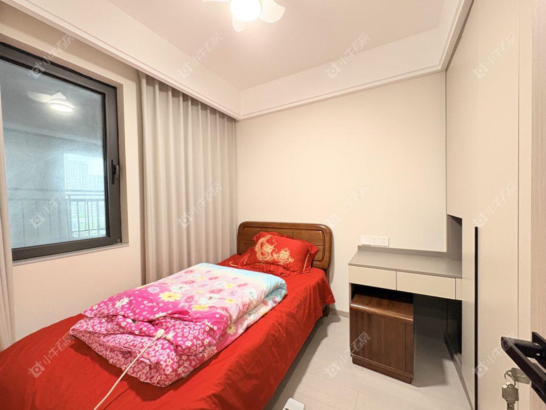 镇江中海时代都会在售二手房源室内图_小牛看房