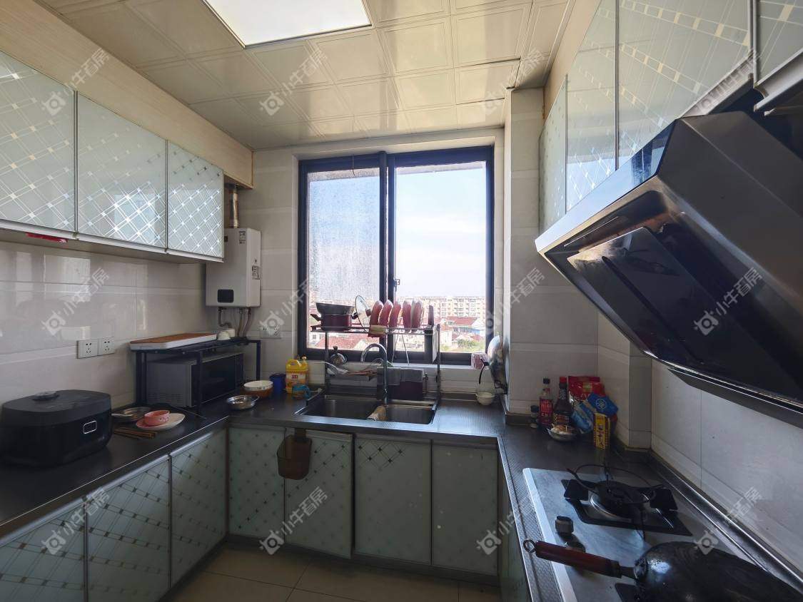 镇江世纪豪都在售二手房源室内图_小牛看房