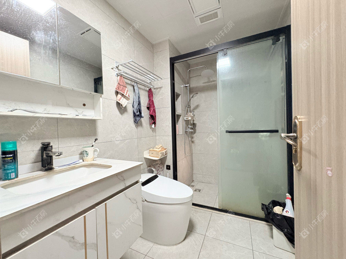 镇江汇金天地在售二手房源室内图_小牛看房