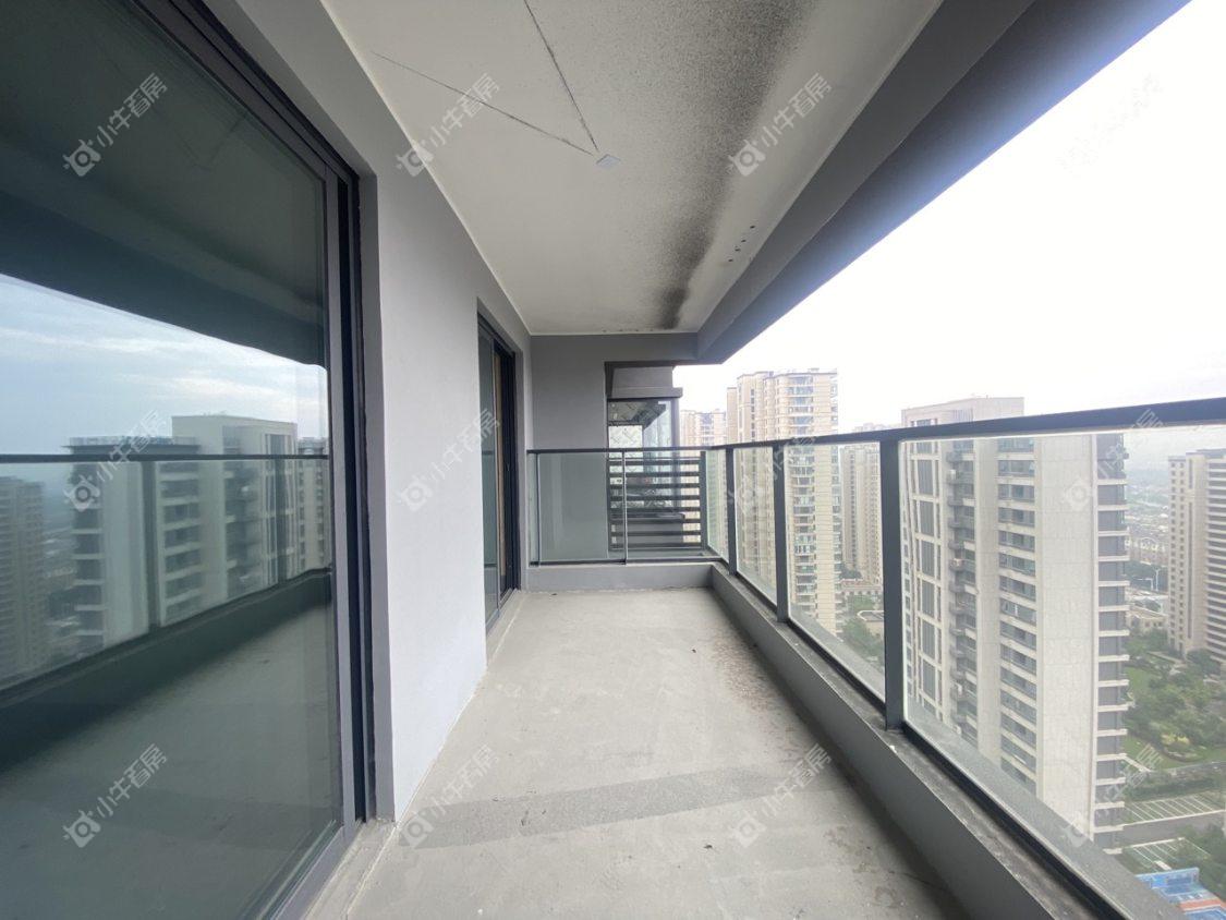 镇江璞悦观邸在售二手房源室内图_小牛看房