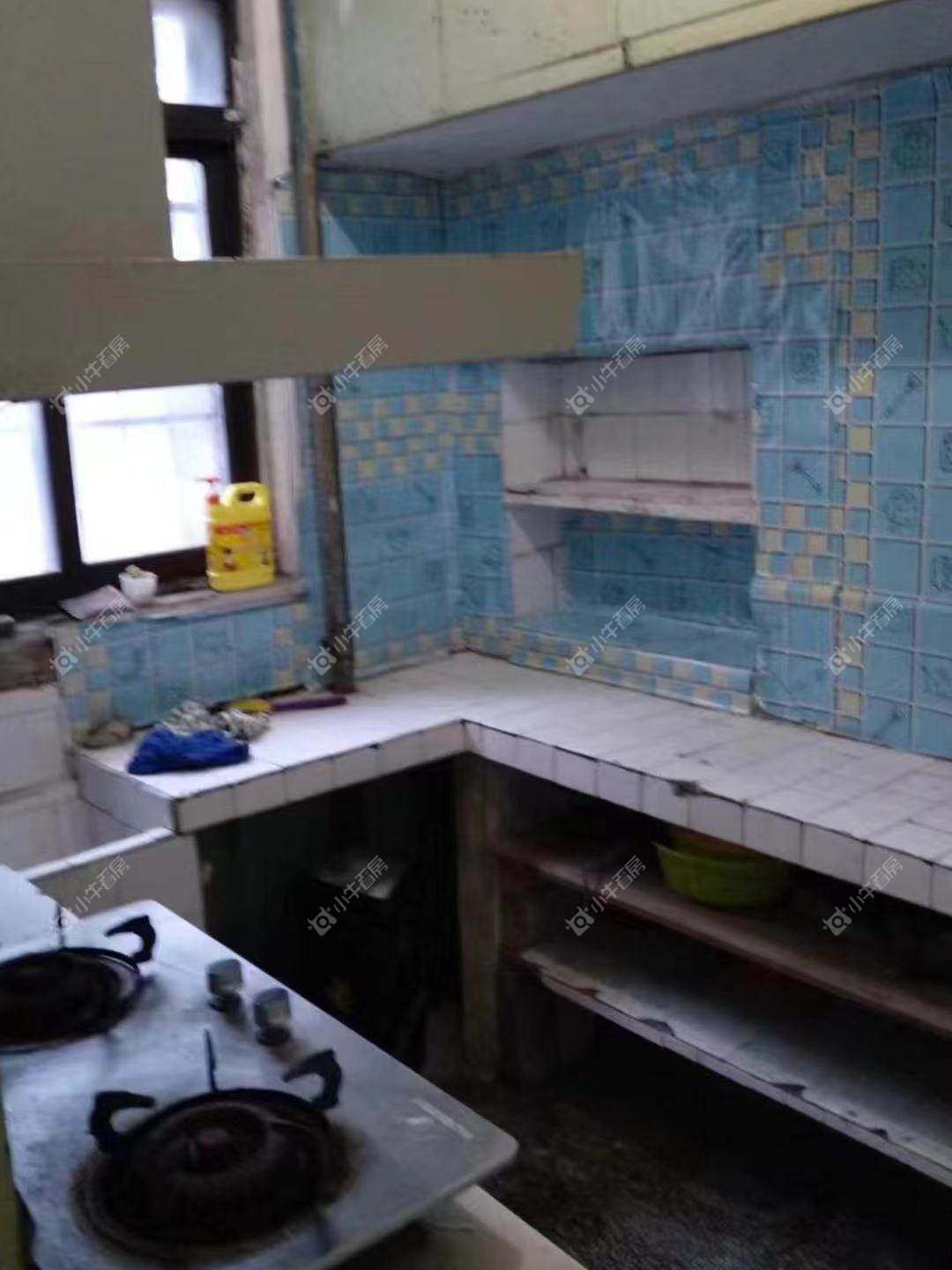 镇江阜阳新二村在租房源室内图_小牛看房