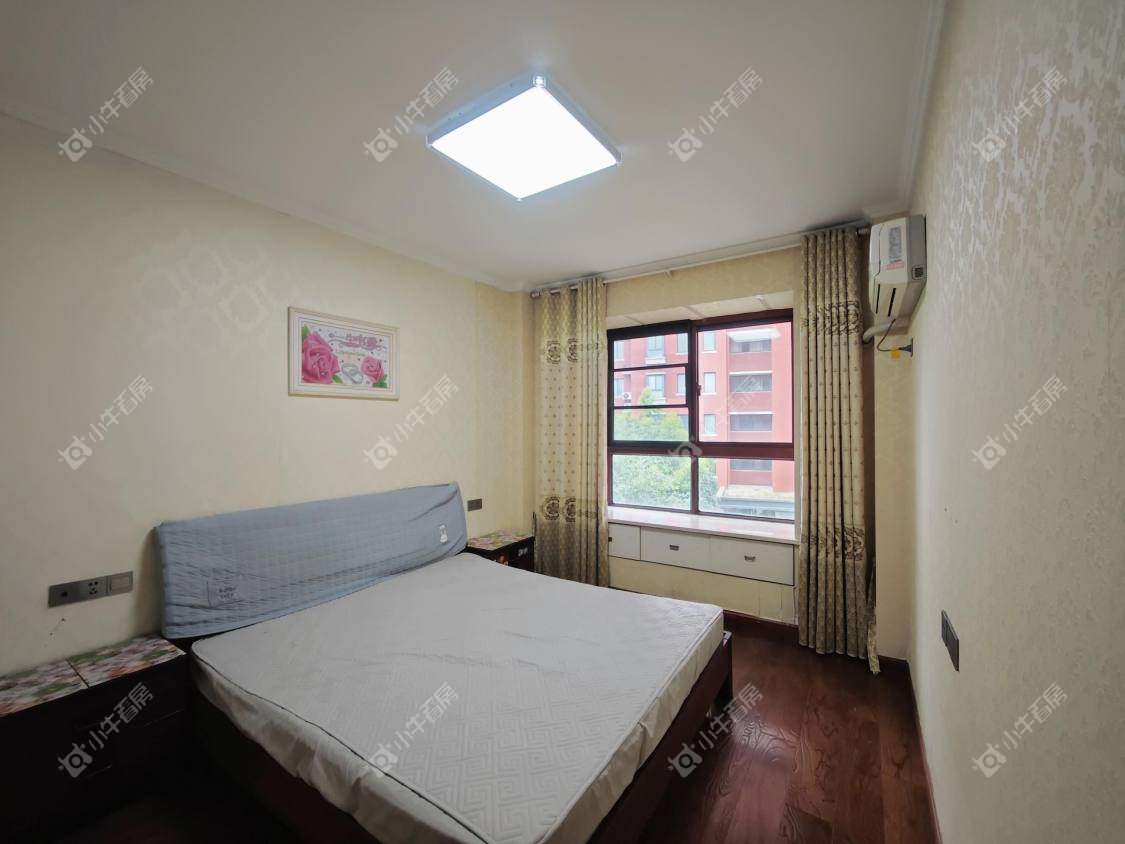 镇江天波城在售二手房源室内图_小牛看房