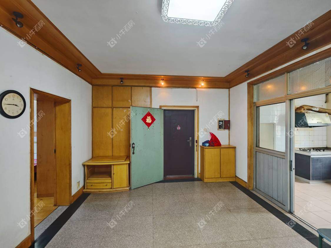 镇江凤凰新村在售二手房源室内图_小牛看房