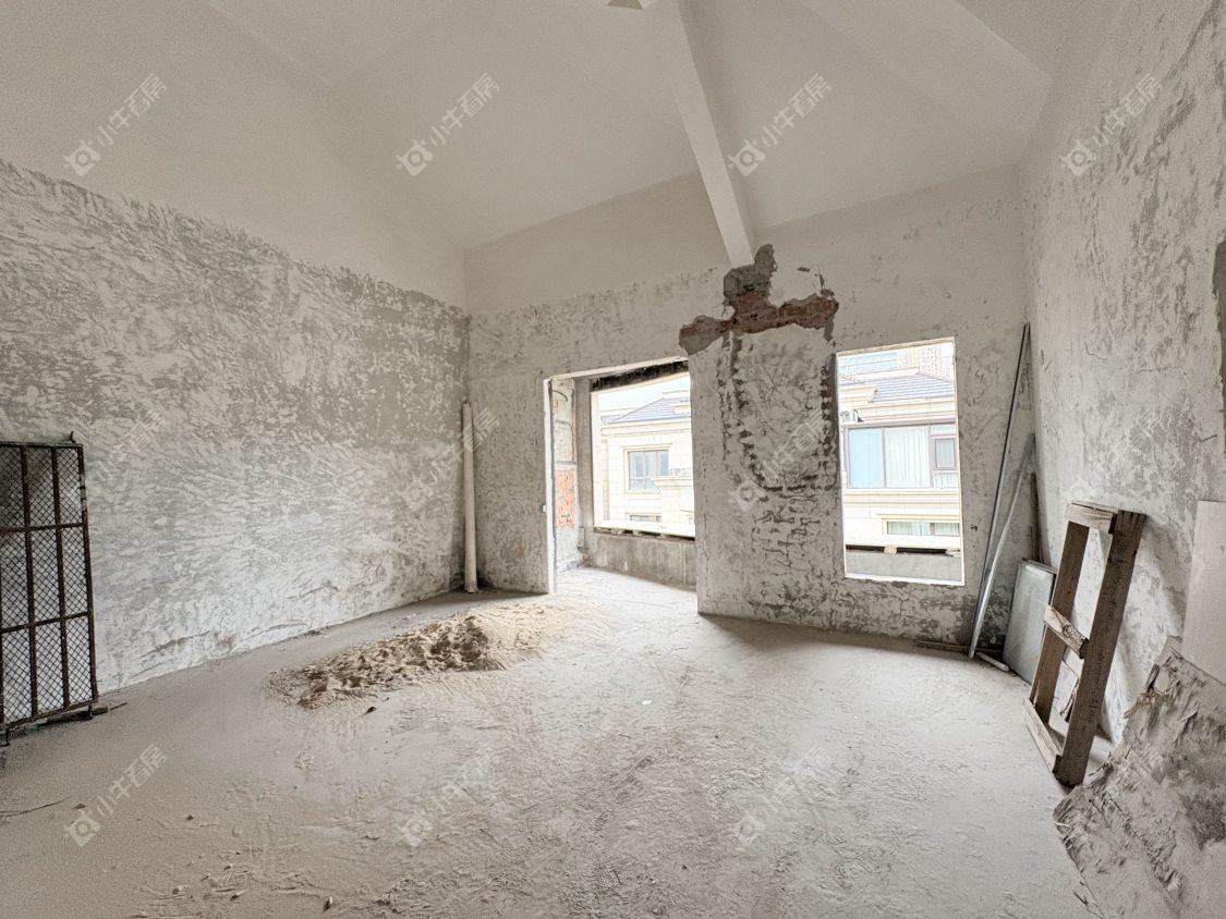 镇江大亚第一城别墅在售二手房源室内图_小牛看房