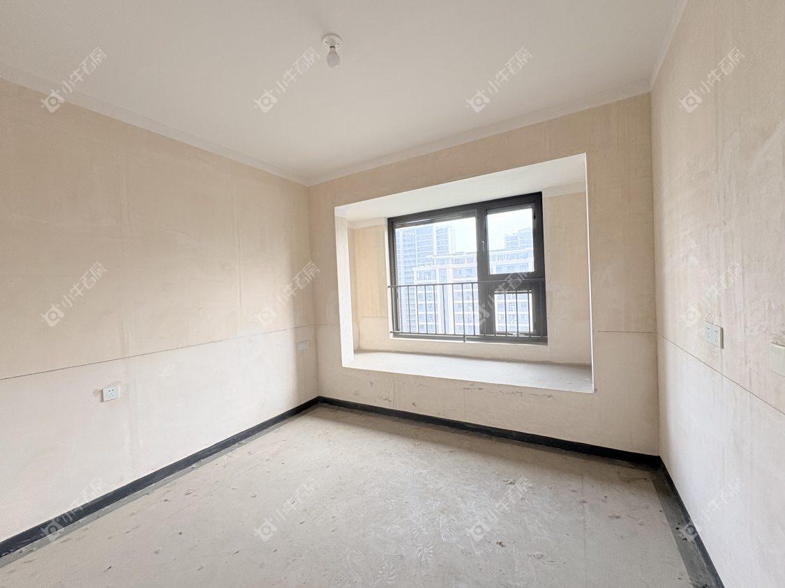 镇江中海时代都会在售二手房源室内图_小牛看房